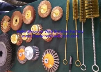 China Safe Working Non Magnetic Non Sparking 4 Inch Bronze Wire Cup Brush For Oil Pipeline supplier